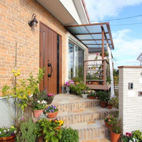 お花に囲まれた奥様理想の住宅 / 豊中市若竹町：注文住宅